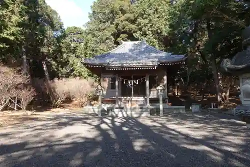 伊奈冨神社の建物その他