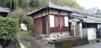 梶原一里塚跡の本殿・本堂