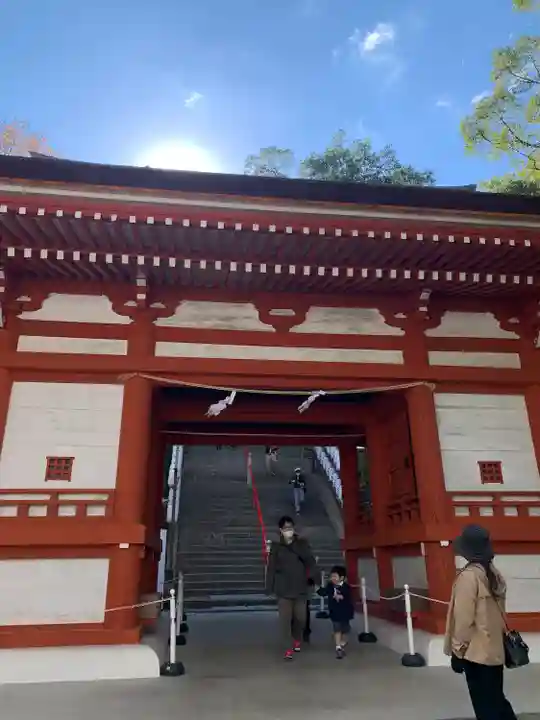 吉備津神社の山門・神門