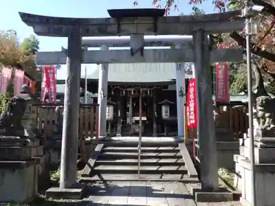 花山稲荷神社の鳥居