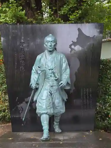 富岡八幡宮の像