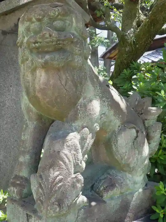 菅大臣神社の狛犬