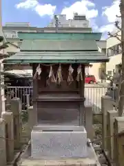 三狐神社の本殿