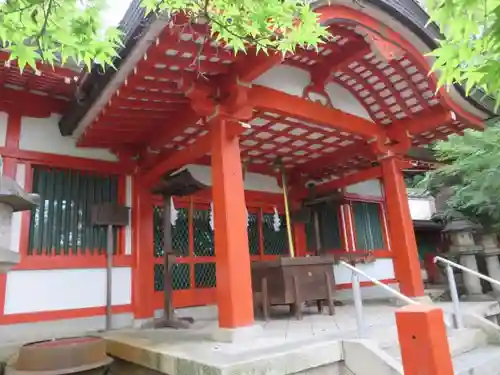 瑜伽神社の本殿