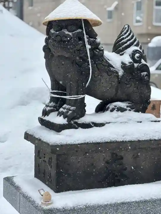 札幌諏訪神社の狛犬