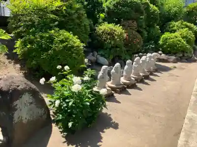 寳藏院の{uncategorized: "未分類", other: "その他", undefined: "問題あり", building: "その他建物", grave: "お墓", sacred_gate: "鳥居", guardian: "狛犬", statue: "像", buddha: "仏像", history: "歴史", nature: "自然", garden: "庭園", animal: "動物", pagoda: "塔", temizu: "手水舎", mountain_gate: "山門・神門", sanctuary: "本殿・本堂", subordinate: "末社・摂社", art: "芸術", scenery: "景色", jizo: "地蔵", ema: "絵馬", goshuin: "御朱印", omikuji: "おみくじ", items: "授与品その他", amulet: "お守り", goshuincho: "御朱印帳", eats: "食事", festival: "お祭り", votive_dance: "神楽", shichigosan: "七五三参", wedding: "結婚式", experience: "体験その他", initially: "初詣", around: "周辺", anti_infection: "感染症対策"}