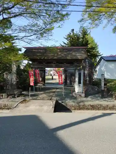 円満寺の山門