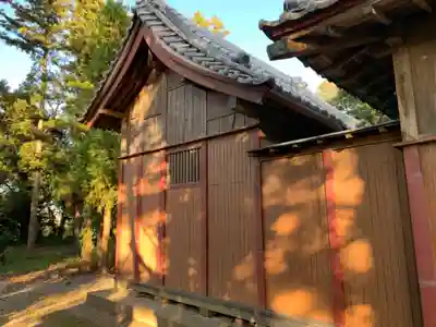 若宮八幡神社の本殿・本堂