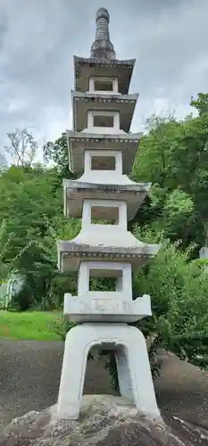 福島縣護國神社の塔