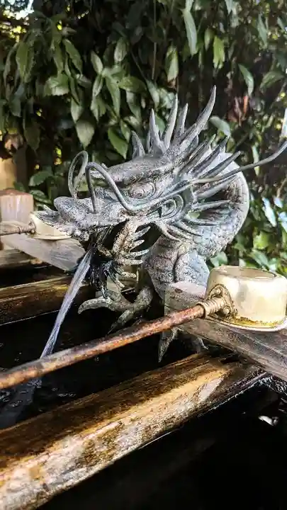 飯綱神社の手水舎