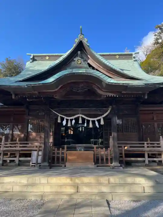 師岡熊野神社の{uncategorized: "未分類", other: "その他", undefined: "問題あり", building: "その他建物", grave: "お墓", sacred_gate: "鳥居", guardian: "狛犬", statue: "像", buddha: "仏像", history: "歴史", nature: "自然", garden: "庭園", animal: "動物", pagoda: "塔", temizu: "手水舎", mountain_gate: "山門・神門", sanctuary: "本殿・本堂", subordinate: "末社・摂社", art: "芸術", scenery: "景色", jizo: "地蔵", ema: "絵馬", goshuin: "御朱印", omikuji: "おみくじ", items: "授与品その他", amulet: "お守り", goshuincho: "御朱印帳", eats: "食事", festival: "お祭り", votive_dance: "神楽", shichigosan: "七五三参", wedding: "結婚式", experience: "体験その他", initially: "初詣", around: "周辺", anti_infection: "感染症対策"}