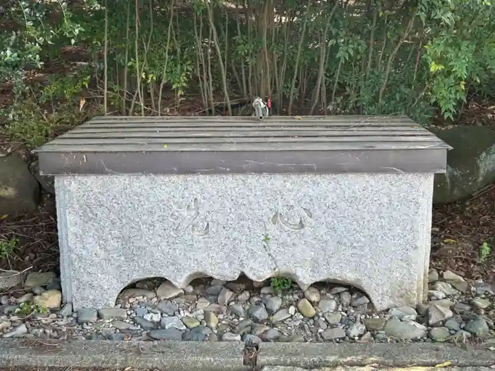 ニ柱神社(長野県)