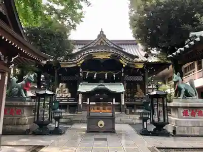 豊川稲荷東京別院の本殿・本堂