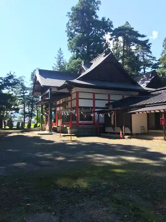 熊野神社の本殿・本堂