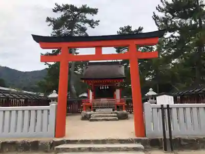 清盛神社の鳥居