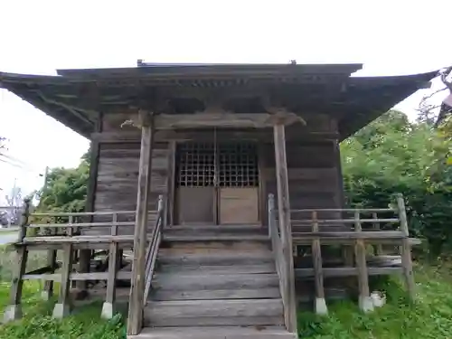 高舘神社の本殿