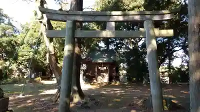 湯泉神社の鳥居