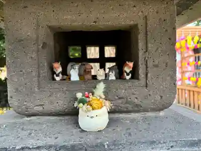 札幌諏訪神社の像