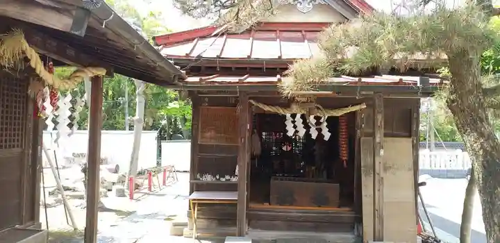 城山稲荷神社の末社・摂社