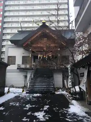 札幌祖霊神社の本殿・本堂