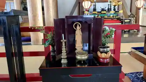 成田山札幌別院新栄寺の仏像