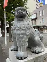 北海道神宮頓宮の狛犬