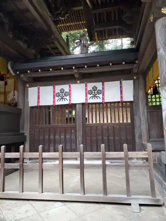 諏訪大社下社春宮(長野県)