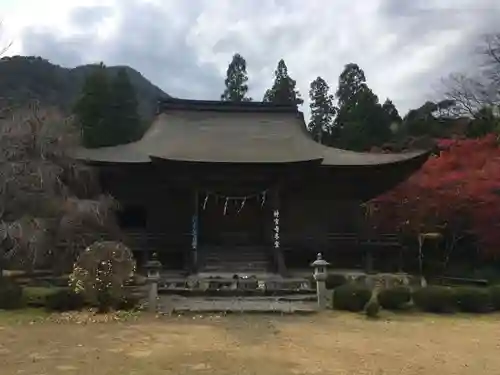 若狭神宮寺の本殿