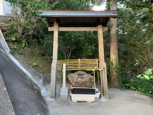 吾妻神社の手水舎