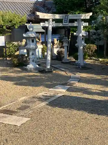 立政寺の鳥居