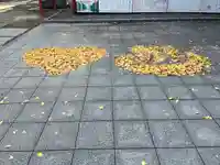 八幡朝見神社の庭園