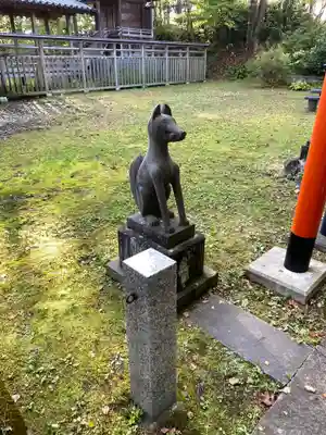 与次郎稲荷神社の狛犬