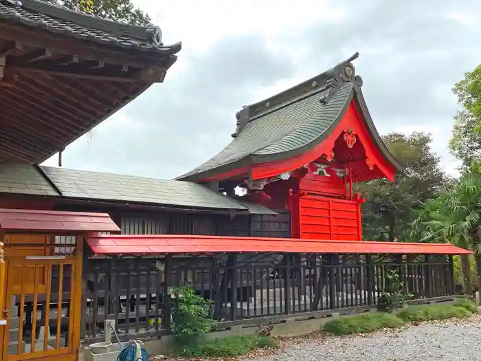 足立神社の建物その他