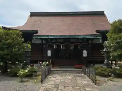 六孫王神社の{uncategorized: "未分類", other: "その他", undefined: "問題あり", building: "その他建物", grave: "お墓", sacred_gate: "鳥居", guardian: "狛犬", statue: "像", buddha: "仏像", history: "歴史", nature: "自然", garden: "庭園", animal: "動物", pagoda: "塔", temizu: "手水舎", mountain_gate: "山門・神門", sanctuary: "本殿・本堂", subordinate: "末社・摂社", art: "芸術", scenery: "景色", jizo: "地蔵", ema: "絵馬", goshuin: "御朱印", omikuji: "おみくじ", items: "授与品その他", amulet: "お守り", goshuincho: "御朱印帳", eats: "食事", festival: "お祭り", votive_dance: "神楽", shichigosan: "七五三参", wedding: "結婚式", experience: "体験その他", initially: "初詣", around: "周辺", anti_infection: "感染症対策"}