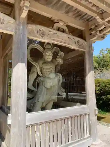 永昌寺の像