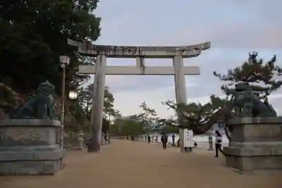 厳島神社(広島県)