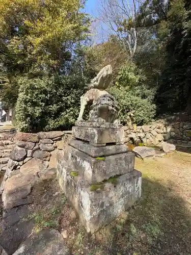 眞名井神社の{uncategorized: "未分類", other: "その他", undefined: "問題あり", building: "その他建物", grave: "お墓", sacred_gate: "鳥居", guardian: "狛犬", statue: "像", buddha: "仏像", history: "歴史", nature: "自然", garden: "庭園", animal: "動物", pagoda: "塔", temizu: "手水舎", mountain_gate: "山門・神門", sanctuary: "本殿・本堂", subordinate: "末社・摂社", art: "芸術", scenery: "景色", jizo: "地蔵", ema: "絵馬", goshuin: "御朱印", omikuji: "おみくじ", items: "授与品その他", amulet: "お守り", goshuincho: "御朱印帳", eats: "食事", festival: "お祭り", votive_dance: "神楽", shichigosan: "七五三参", wedding: "結婚式", experience: "体験その他", initially: "初詣", around: "周辺", anti_infection: "感染症対策"}