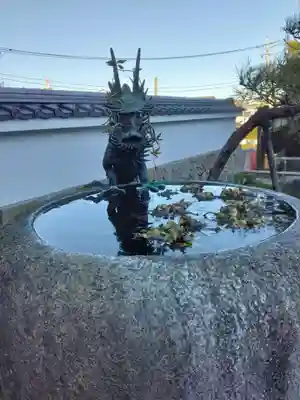 満願寺の手水舎