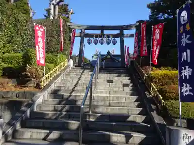 中野沼袋氷川神社の鳥居