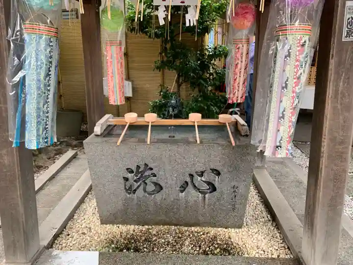 蛇窪神社の手水舎
