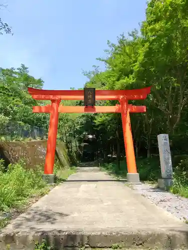 塙田八幡宮の鳥居