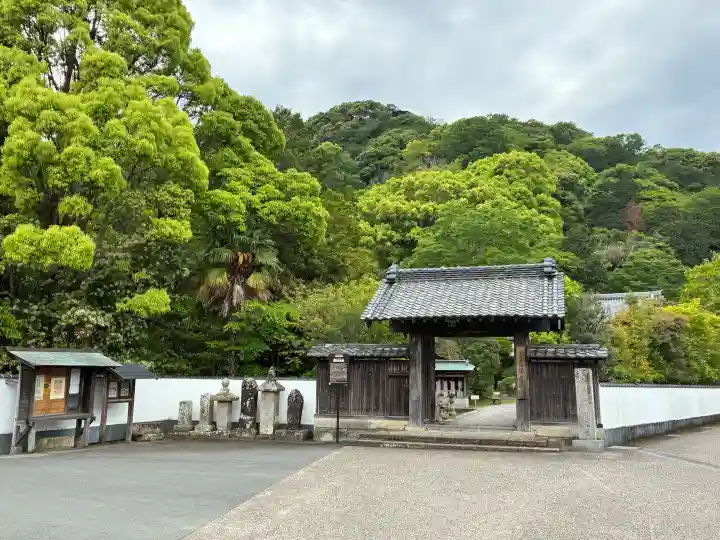 願成就院の{uncategorized: "未分類", other: "その他", undefined: "問題あり", building: "その他建物", grave: "お墓", sacred_gate: "鳥居", guardian: "狛犬", statue: "像", buddha: "仏像", history: "歴史", nature: "自然", garden: "庭園", animal: "動物", pagoda: "塔", temizu: "手水舎", mountain_gate: "山門・神門", sanctuary: "本殿・本堂", subordinate: "末社・摂社", art: "芸術", scenery: "景色", jizo: "地蔵", ema: "絵馬", goshuin: "御朱印", omikuji: "おみくじ", items: "授与品その他", amulet: "お守り", goshuincho: "御朱印帳", eats: "食事", festival: "お祭り", votive_dance: "神楽", shichigosan: "七五三参", wedding: "結婚式", experience: "体験その他", initially: "初詣", around: "周辺", anti_infection: "感染症対策"}