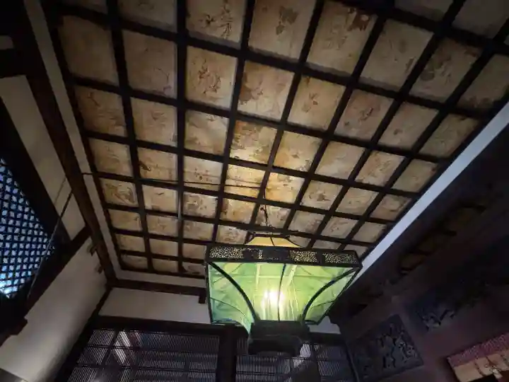 瑞龍寺の{uncategorized: "未分類", other: "その他", undefined: "問題あり", building: "その他建物", grave: "お墓", sacred_gate: "鳥居", guardian: "狛犬", statue: "像", buddha: "仏像", history: "歴史", nature: "自然", garden: "庭園", animal: "動物", pagoda: "塔", temizu: "手水舎", mountain_gate: "山門・神門", sanctuary: "本殿・本堂", subordinate: "末社・摂社", art: "芸術", scenery: "景色", jizo: "地蔵", ema: "絵馬", goshuin: "御朱印", omikuji: "おみくじ", items: "授与品その他", amulet: "お守り", goshuincho: "御朱印帳", eats: "食事", festival: "お祭り", votive_dance: "神楽", shichigosan: "七五三参", wedding: "結婚式", experience: "体験その他", initially: "初詣", around: "周辺", anti_infection: "感染症対策"}