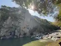 断魚稲荷の{uncategorized: "未分類", other: "その他", undefined: "問題あり", building: "その他建物", grave: "お墓", sacred_gate: "鳥居", guardian: "狛犬", statue: "像", buddha: "仏像", history: "歴史", nature: "自然", garden: "庭園", animal: "動物", pagoda: "塔", temizu: "手水舎", mountain_gate: "山門・神門", sanctuary: "本殿・本堂", subordinate: "末社・摂社", art: "芸術", scenery: "景色", jizo: "地蔵", ema: "絵馬", goshuin: "御朱印", omikuji: "おみくじ", items: "授与品その他", amulet: "お守り", goshuincho: "御朱印帳", eats: "食事", festival: "お祭り", votive_dance: "神楽", shichigosan: "七五三参", wedding: "結婚式", experience: "体験その他", initially: "初詣", around: "周辺", anti_infection: "感染症対策"}