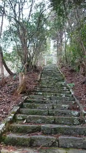 宇曽嶽神社 の建物その他