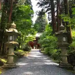 御岩神社の建物その他