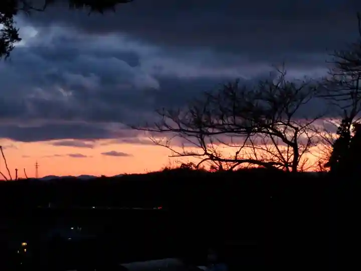 高屋敷稲荷神社の景色