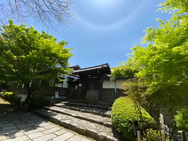 曼殊院門跡の山門・神門