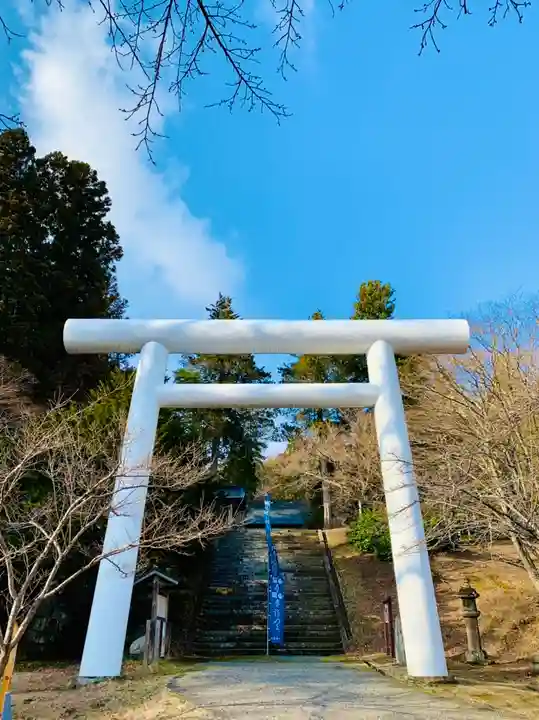 土津神社|こどもと出世の神さまの鳥居