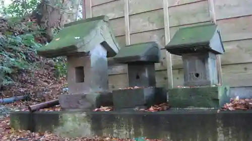 諏訪神社の末社・摂社